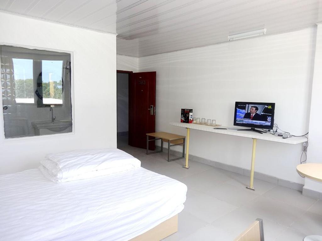 Airlines Business Hotel Port Vila Room photo